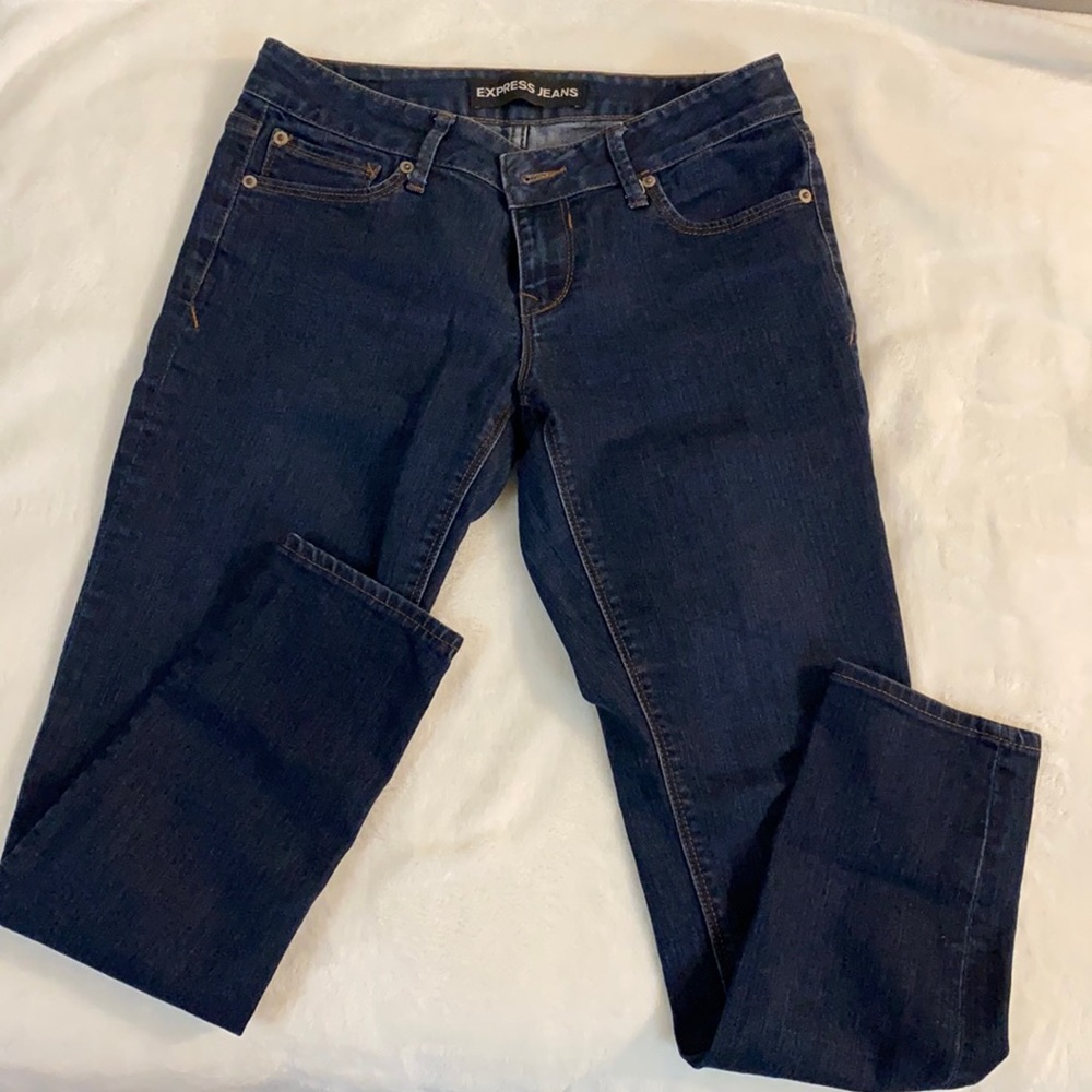 ❗️2 For $15❗️Express Jeans Size 6 (short)
